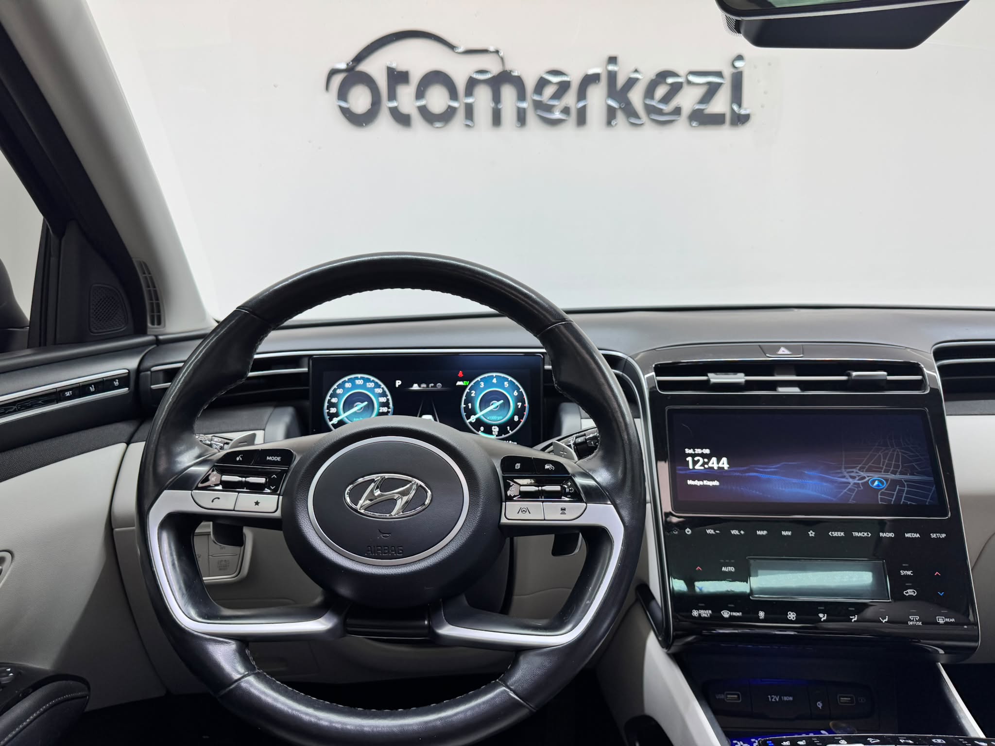 HYUNDAI TUCSON 17